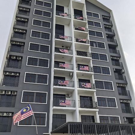 Alor Setar Imperio By Im Staycation 3Bedroom & Rooftop Pool Eksteriør bilde