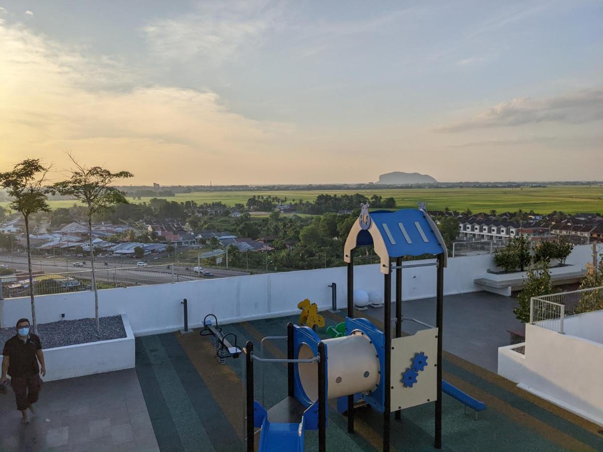 Alor Setar Imperio By Im Staycation 3Bedroom & Rooftop Pool Eksteriør bilde